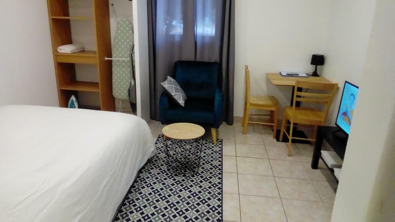 Appartement Aad1 Clamart 200 M Du Tramway T6 St Pave Blc Avec Cuisine Separee Ngoại thất bức ảnh